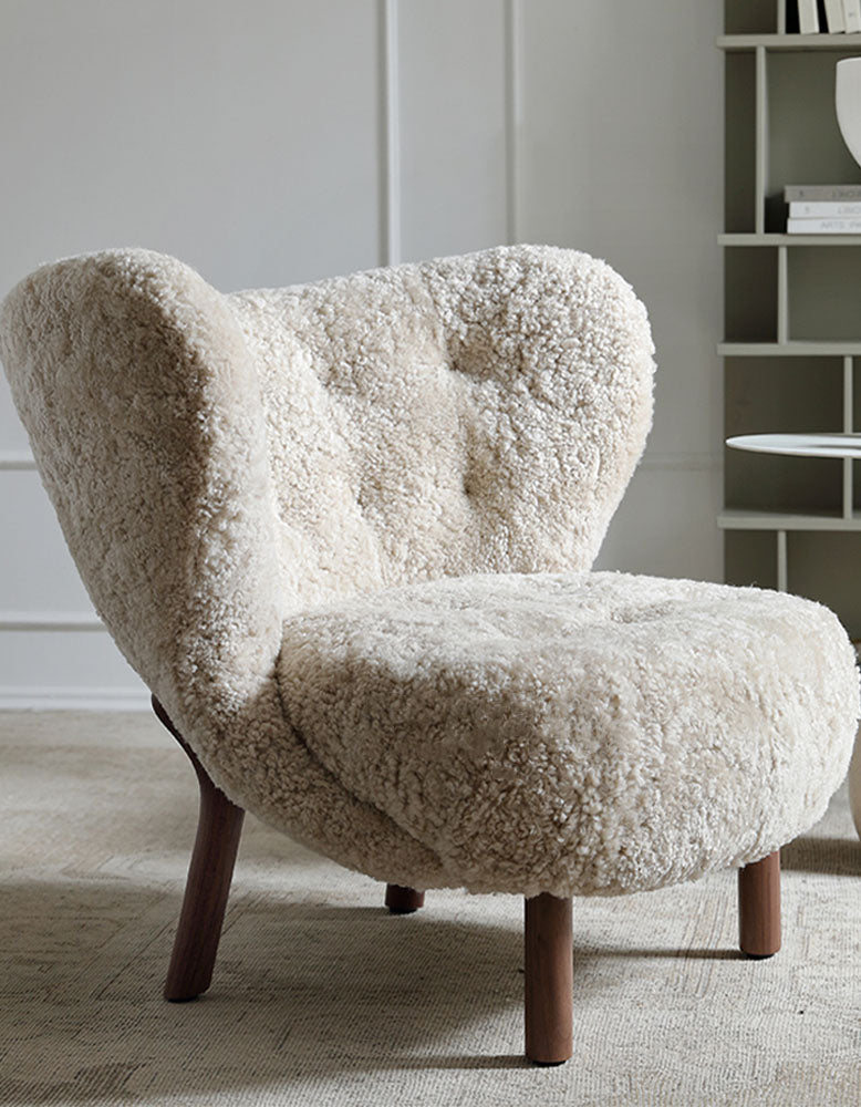 Little Fitz Lounge Chair, Long Hair| DC Concept