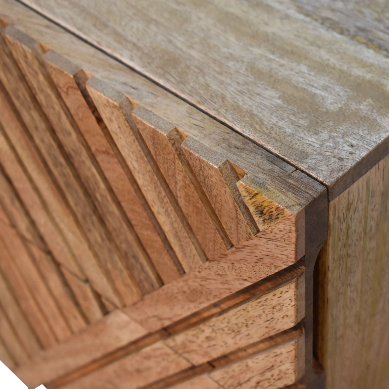 Lily Mini Bedside Table