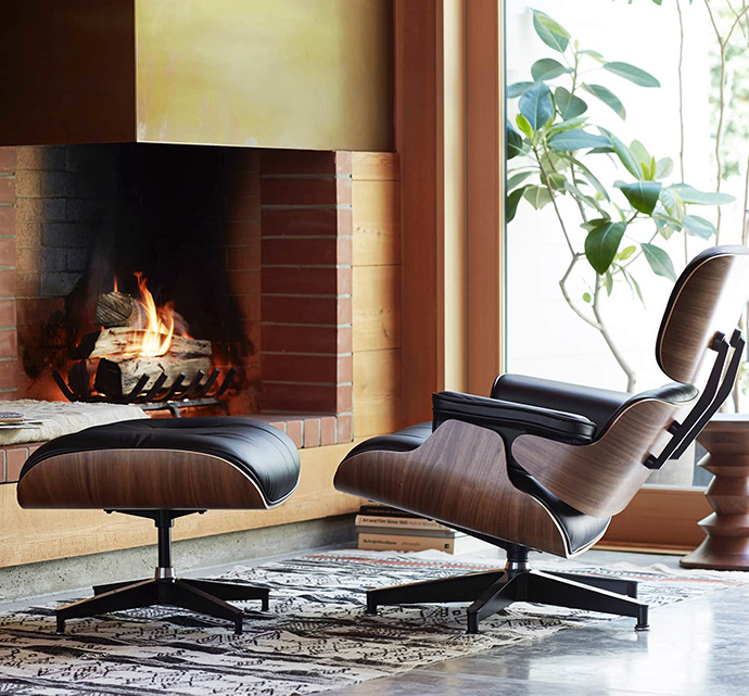 Classical Design EM Lounge Chair And Ottoman, Walnut/ Black Leather| DC Concept