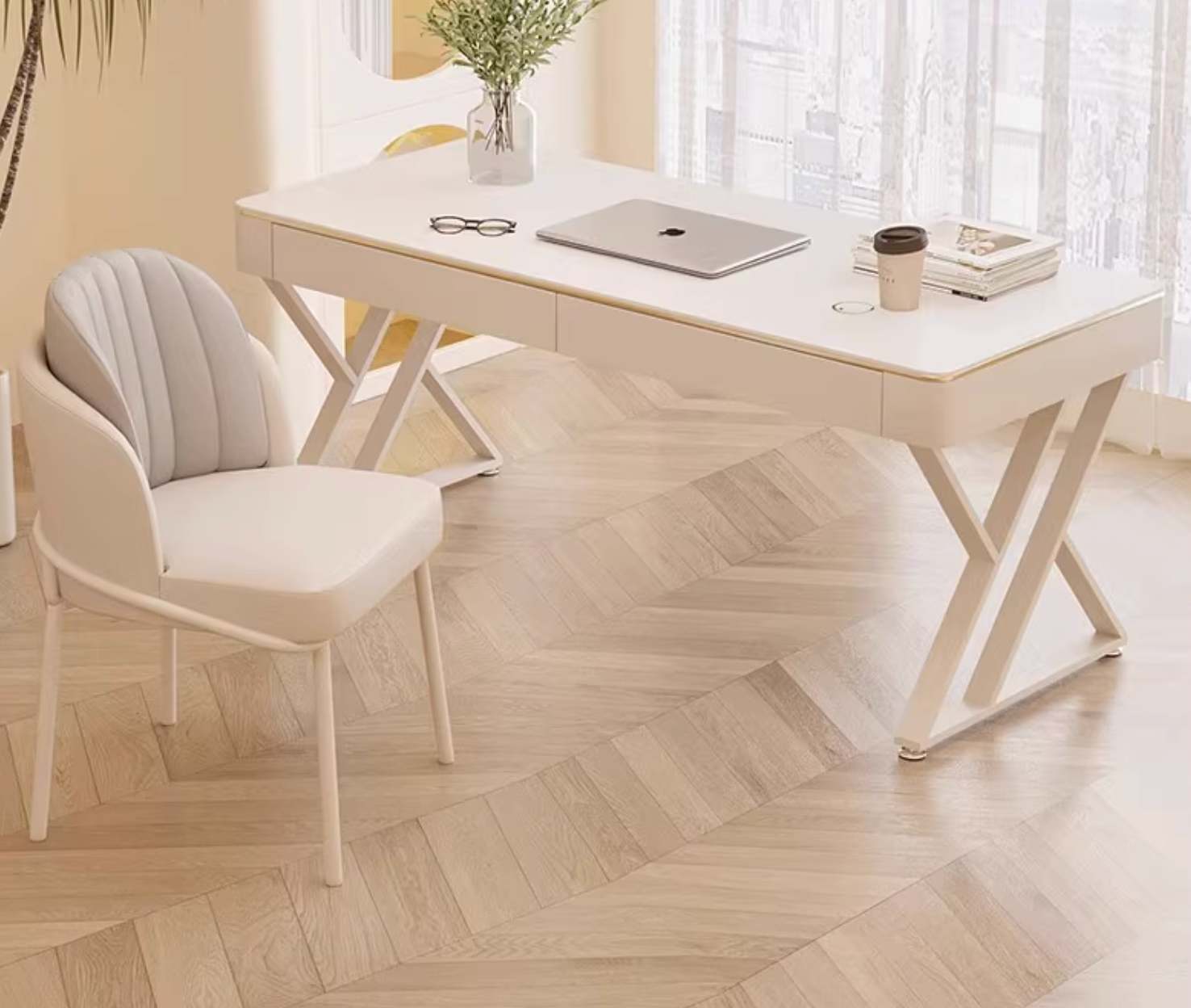 Loe Office Desk, White｜ DC Concept