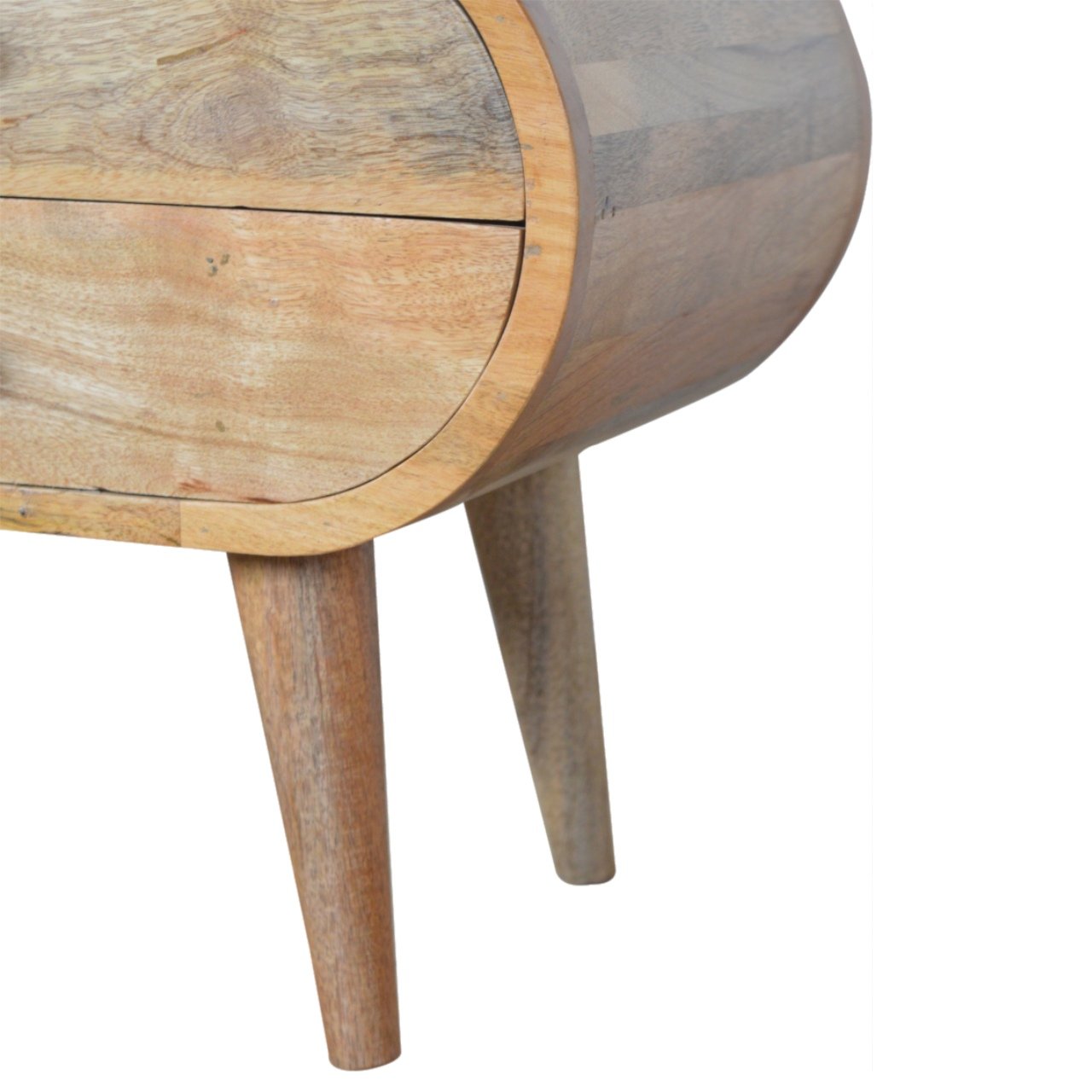 London Media Unit in Oak-like Finish